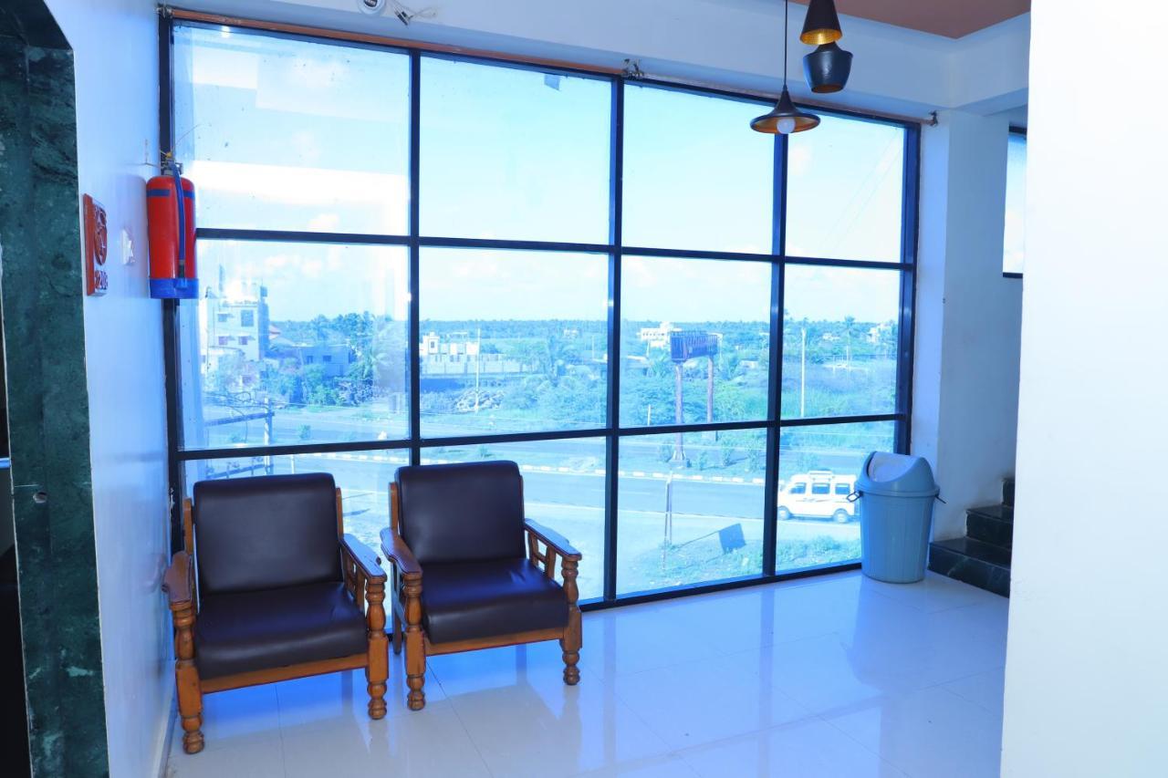 Hotel Dreamlnd Somnāth Εξωτερικό φωτογραφία